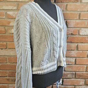 SO Grey Cable Knit Cropped Cardigan – Size XL